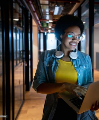 Predictive Analytics Software Companies に対する画像結果