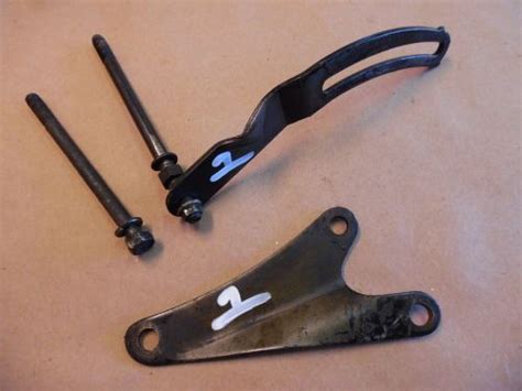 AMC 360 Alternator Bracket に対する画像結果