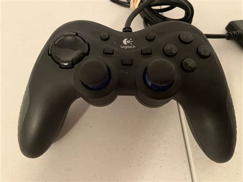 Afbeeldingsresultaten voor Logitech Controller 160