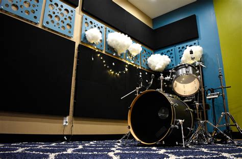 Toradh íomhá ar Studio TV Backgound