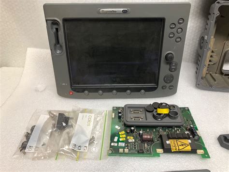 Raymarine GPS E120 Chartplotter に対する画像結果