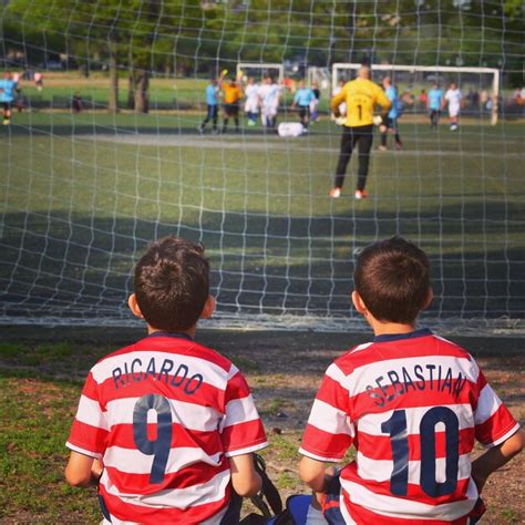 Playing Chciken in Pool に対する画像結果