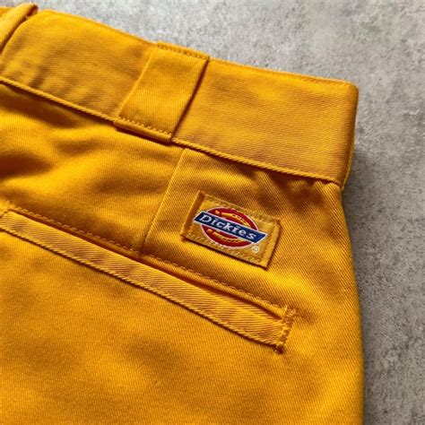 Yellow Dickies Work Shorts に対する画像結果