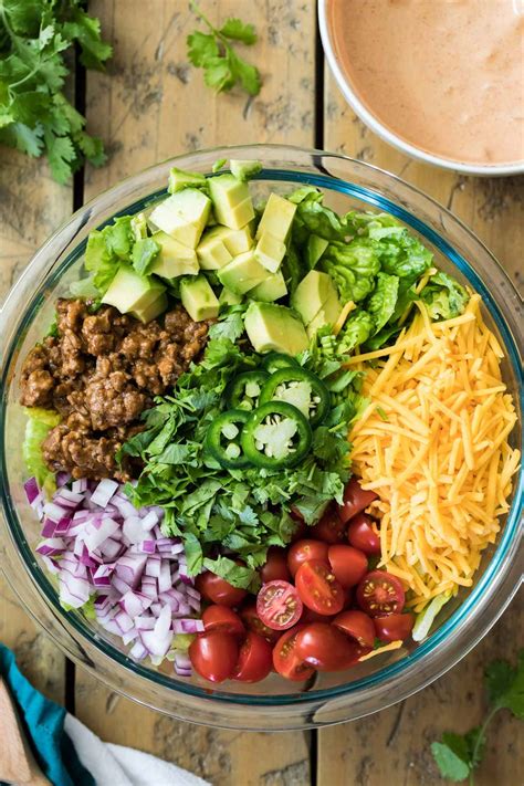 Résultat d’images pour How to Make a Taco Salad