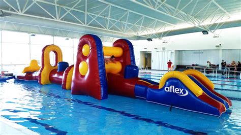 Toradh íomhá ar Inflatable Pool Obstacle Course