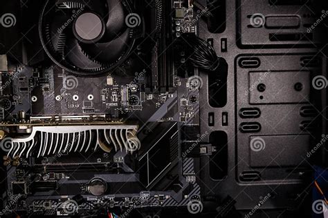 Inside Computer System に対する画像結果