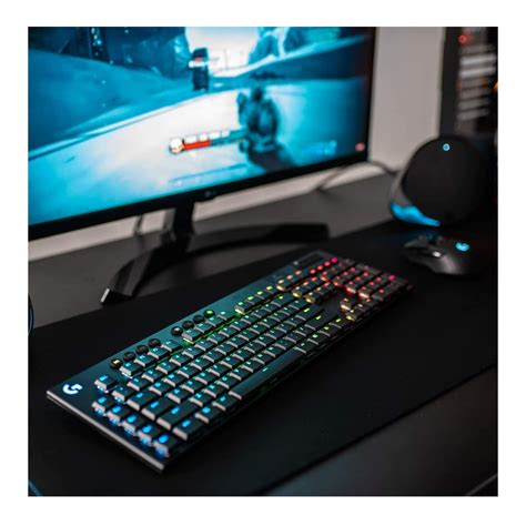 Afbeeldingsresultaten voor Logitech RGB Gaming Keyboard