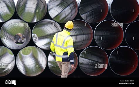 Toradh íomhá ar Gas Pipe Storage Yard