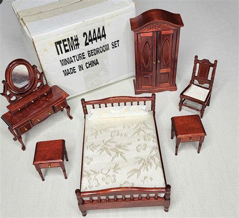 Mr Dollhouse Bedroom Sets に対する画像結果