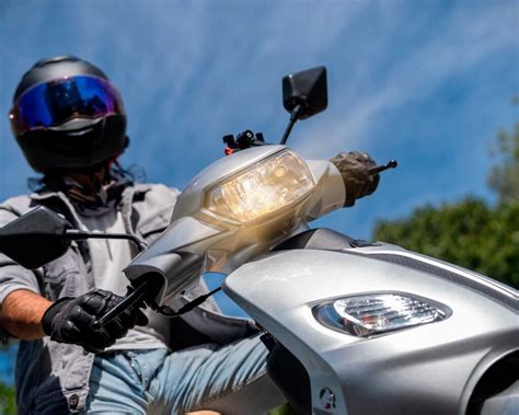 Toradh íomhá ar Vento Volare 170