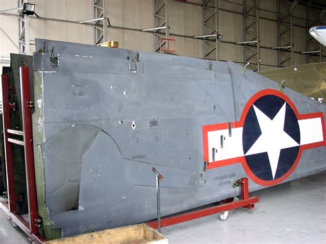 Toradh íomhá ar P-47 Walk Around