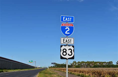 Afbeeldingsresultaten voor Interstate Sign Shape