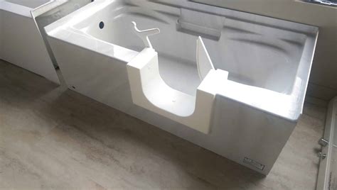 Toradh íomhá ar Safety Bath Walk-In Tub