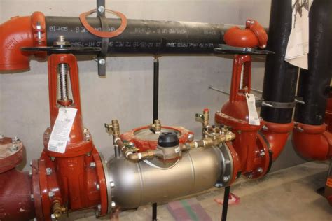 Main Fire Line Backflow Device に対する画像結果