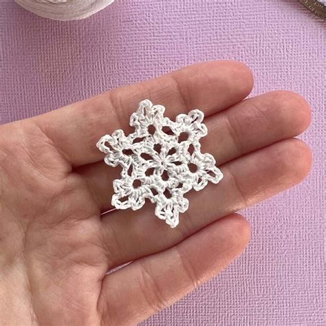 Afbeeldingsresultaten voor Snowflake Ornament Pattern