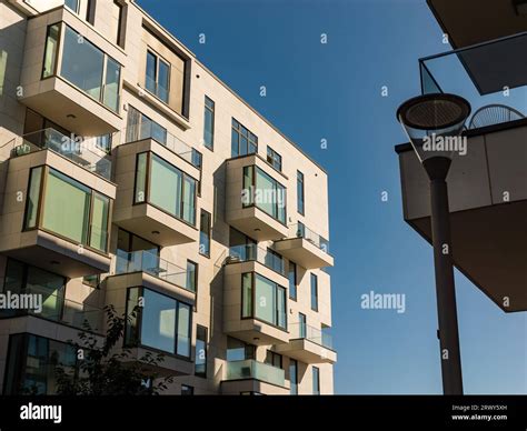 Toradh íomhá ar Cubic Box Building