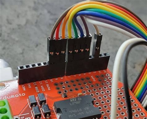 Toradh íomhá ar Line Follower Optical Sensor Arduino