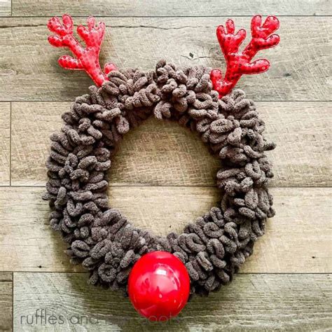 Toradh íomhá ar Patterns Yarn Wreath