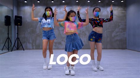 Image result for Loco Itzy Chorus Dance Tutorial