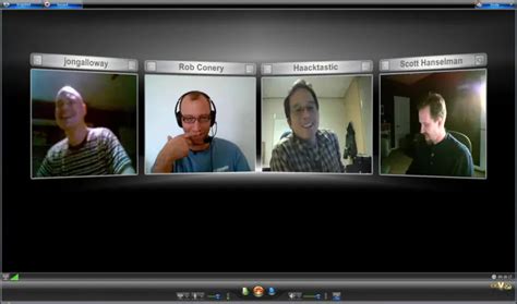 Video Call On Computer Free に対する画像結果