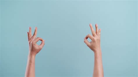 Sign Language Hand Signs に対する画像結果