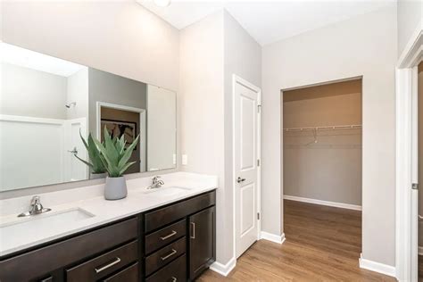 Toradh íomhá ar 46216 Zip Code