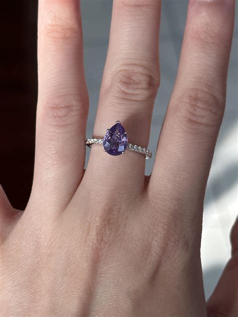 Toradh íomhá ar Exploded Saphire