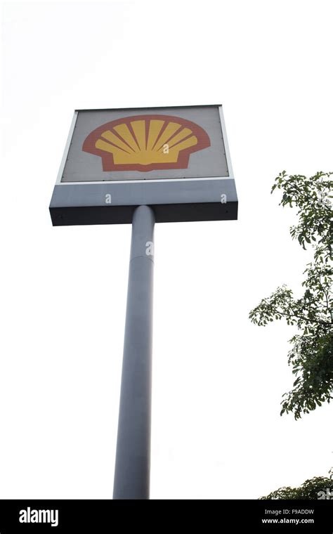Toradh íomhá ar Shell Signage