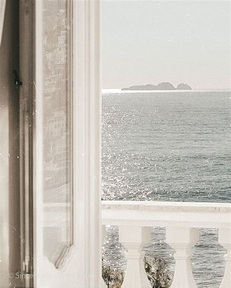 Anarica Mae Mendoza (@anaricaffeine) • Instagram photos and videos