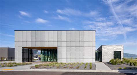 Cache Valley County Building に対する画像結果