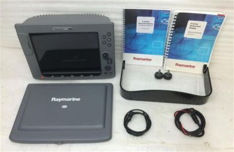Raymarine GPS E120 Chartplotter に対する画像結果