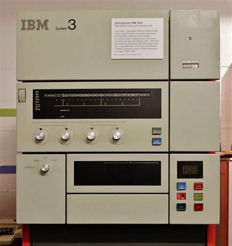 Toradh íomhá ar IBM System 3 Computer