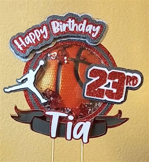 تصویر کا نتیجہ برائے Cupcake Shaker Cake Topper