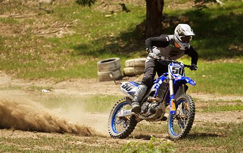 FMX Poses に対する画像結果