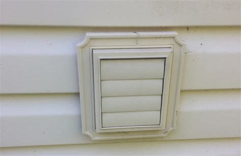 How to Install Outside Light On Vinyl Siding に対する画像結果