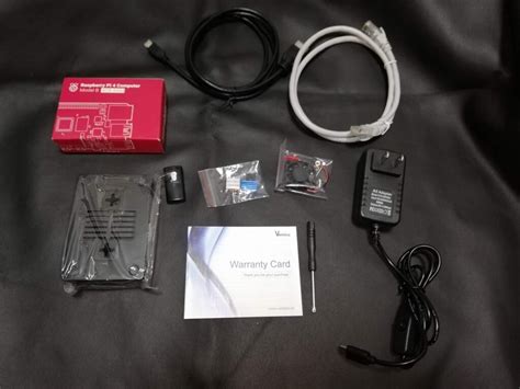 Raspberry Pi 4 Model B Safety Card に対する画像結果