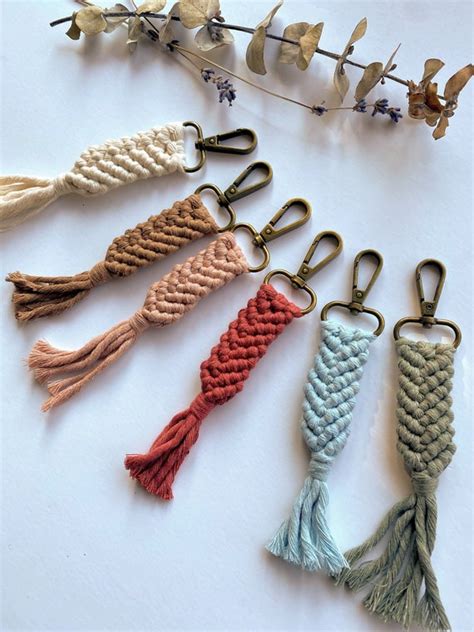 Multi Colored Macrame Keychain Boho に対する画像結果