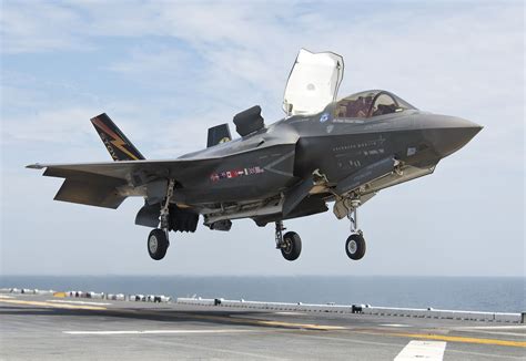 Toradh íomhá ar VTOL Tailsitter RC