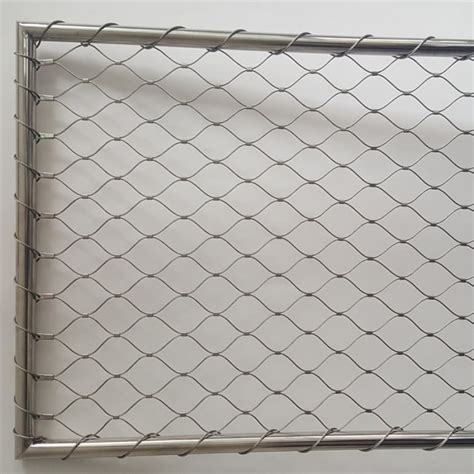 Steel Net with Frame に対する画像結果