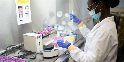 Toradh íomhá ar Biochemistry Lab 3D Model