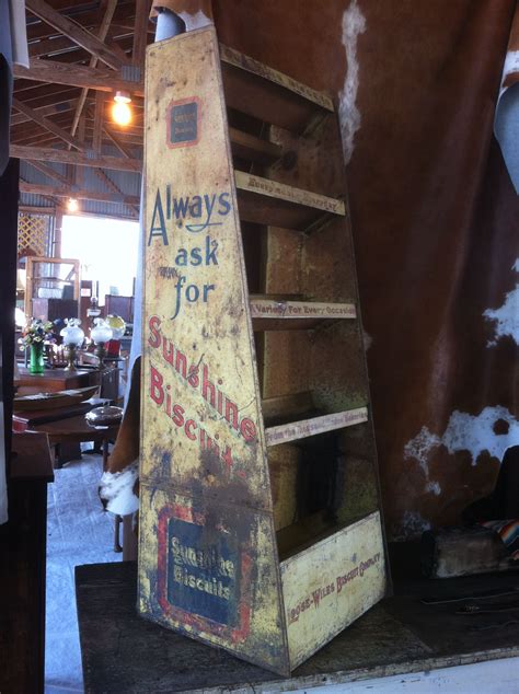 Afbeeldingsresultaten voor Biscuit Display Rack