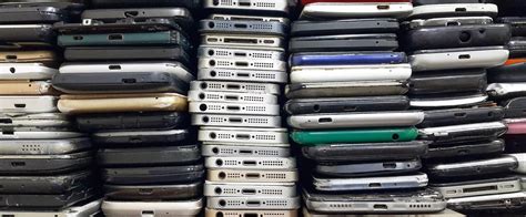 Recycle Phones に対する画像結果