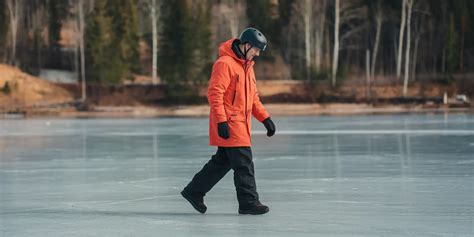 How to Walk On Ice without Slipping に対する画像結果
