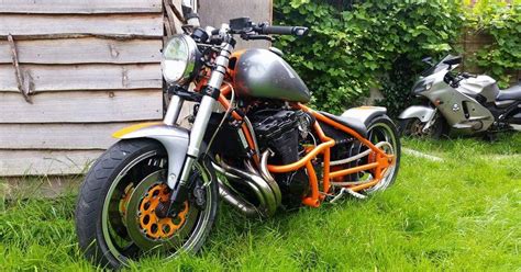 Toradh íomhá ar Turbo Gsxr 1100 Bobber