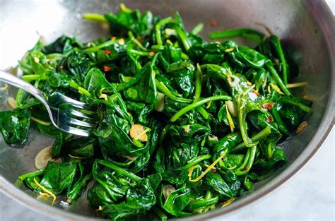 Image result for Spinach Leaves Images without Colour