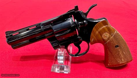 Toradh íomhá ar CZ Colt Python