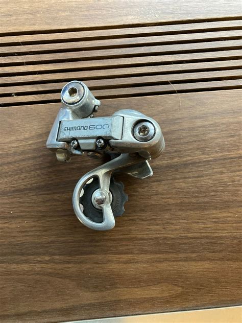 Vintage Shimano 600 6207 Rear Derailleur に対する画像結果