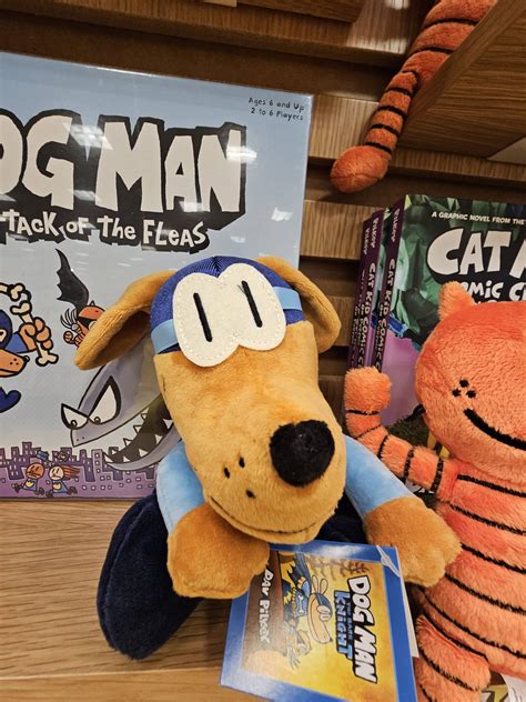 Toradh íomhá ar Dog Man Plush