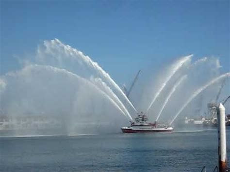 Afbeeldingsresultaten voor Deep Learning Attention Visualization Fireboat Spraying Water