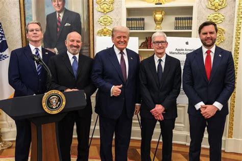 Bildergebnis für Tim Cook Maison